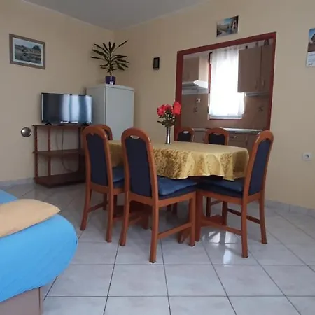 Apartment House Perkov