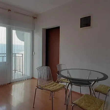 House Perkov דירה