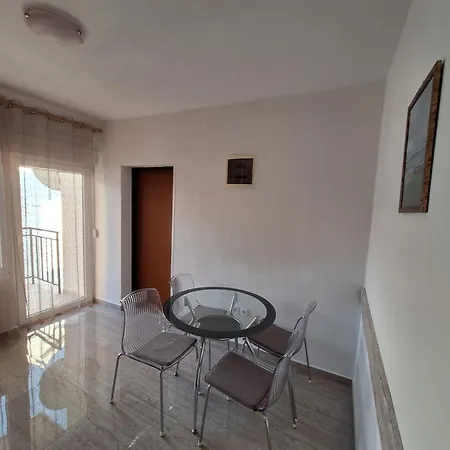 Apartman House Perkov Primosten