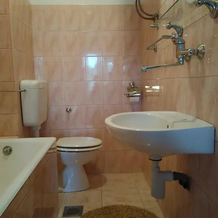 דירה House Perkov